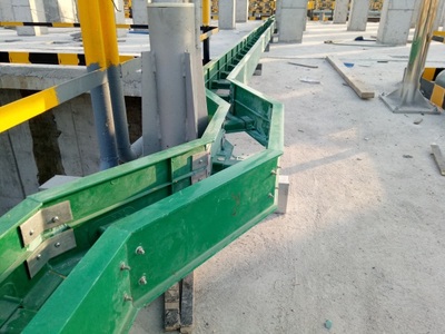 玻璃鋼電纜橋架中樹脂和玻璃纖維各有什么作用?